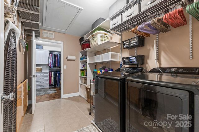 158 Eagles Landing Drive, Mooresville, NC 28117