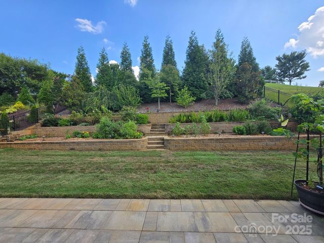 158 Eagles Landing Drive, Mooresville, NC 28117