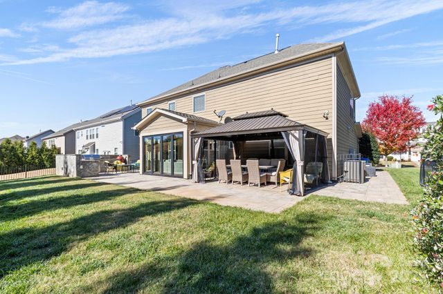 158 Eagles Landing Drive, Mooresville, NC 28117