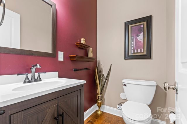 158 Eagles Landing Drive, Mooresville, NC 28117