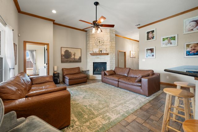2211 Nottaway Drive, Cleburne, TX 76033