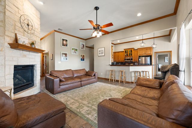 2211 Nottaway Drive, Cleburne, TX 76033