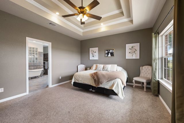 2211 Nottaway Drive, Cleburne, TX 76033