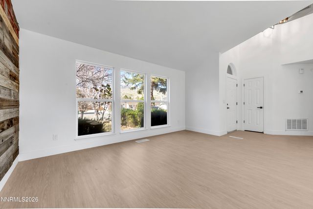 40 Eagle Claw Court, Reno, NV 89523