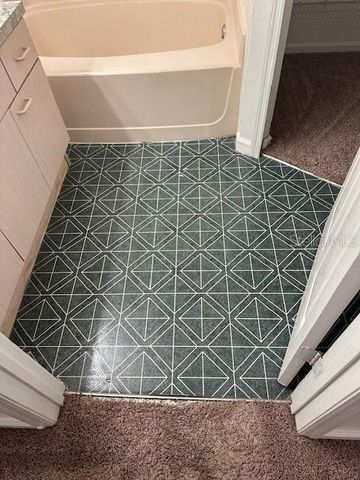 2507 WOODS EDGE CIRCLE, Orlando, FL 32817