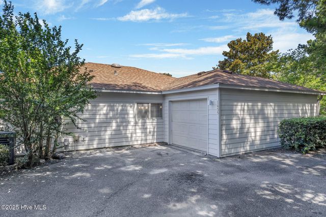 1035 Summerlin Falls Court, Wilmington, NC 28412