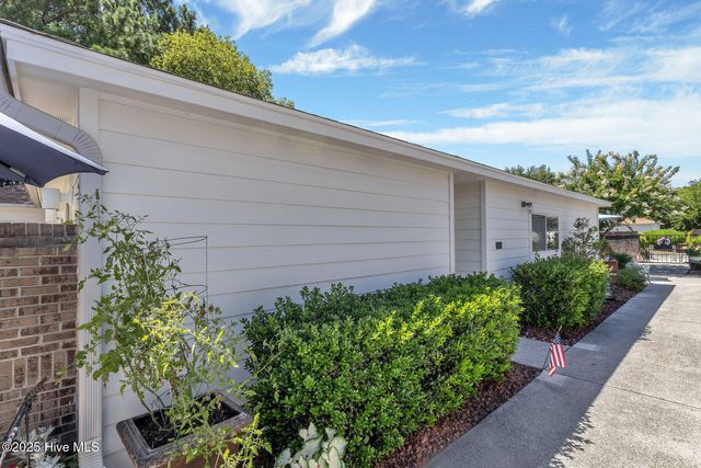 1035 Summerlin Falls Court, Wilmington, NC 28412