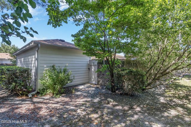 1035 Summerlin Falls Court, Wilmington, NC 28412