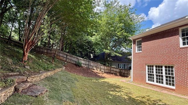 2433 Tall Timbers Trail, Marietta, GA 30066