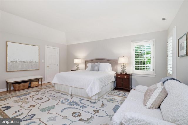 3824 MILITARY RD, Arlington, VA 22207