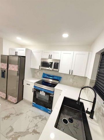 1048 NEWBERN STREET NE, Palm Bay, FL 32905