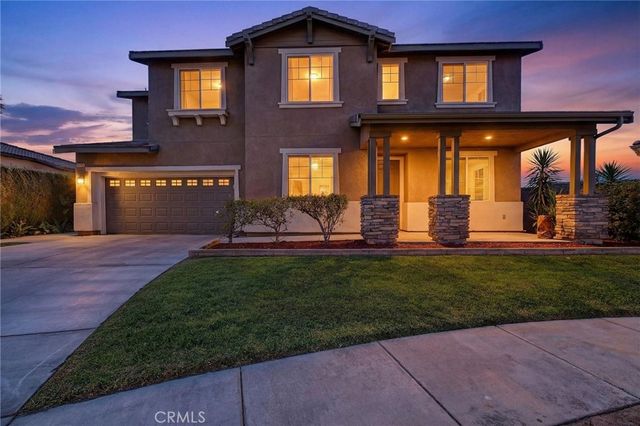 1819 Overland Court, Hemet, CA 92545