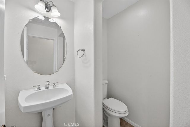 1819 Overland Court, Hemet, CA 92545