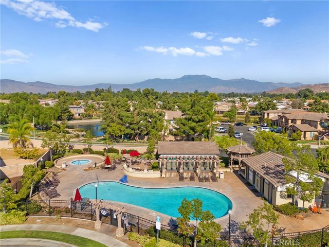 1819 Overland Court, Hemet, CA 92545