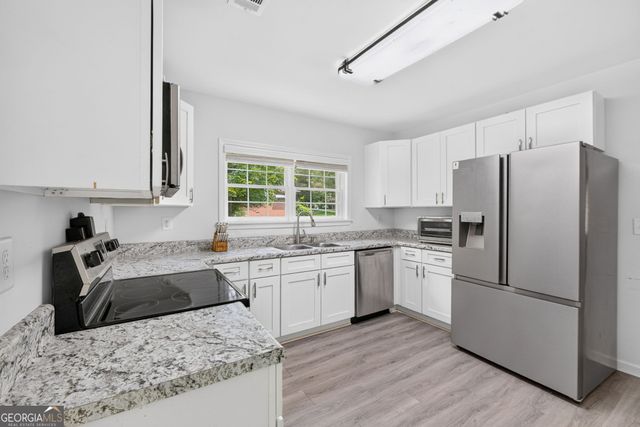 125 Magnolia Drive, Griffin, GA 30223