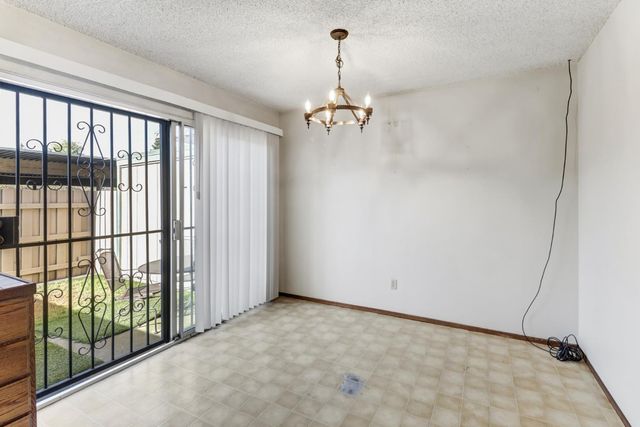 2155 Cottage Way, Sacramento, CA 95825