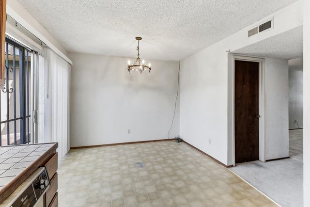 2155 Cottage Way, Sacramento, CA 95825