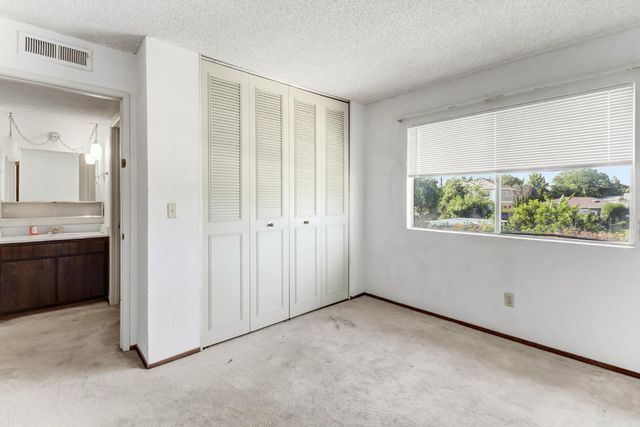 2155 Cottage Way, Sacramento, CA 95825