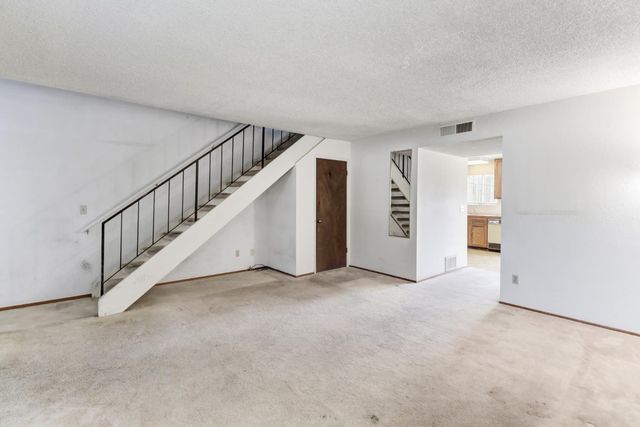 2155 Cottage Way, Sacramento, CA 95825