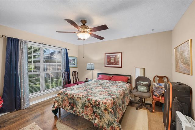 602 Aster Drive, College Station, TX 77845