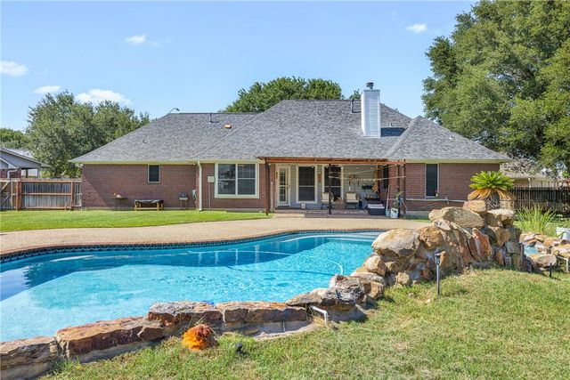 602 Aster Drive, College Station, TX 77845