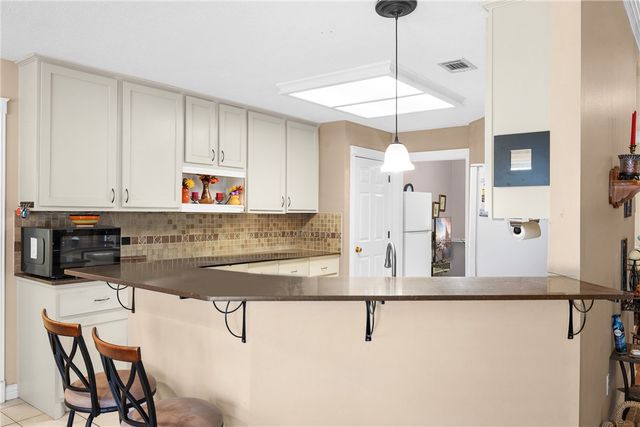 602 Aster Drive, College Station, TX 77845