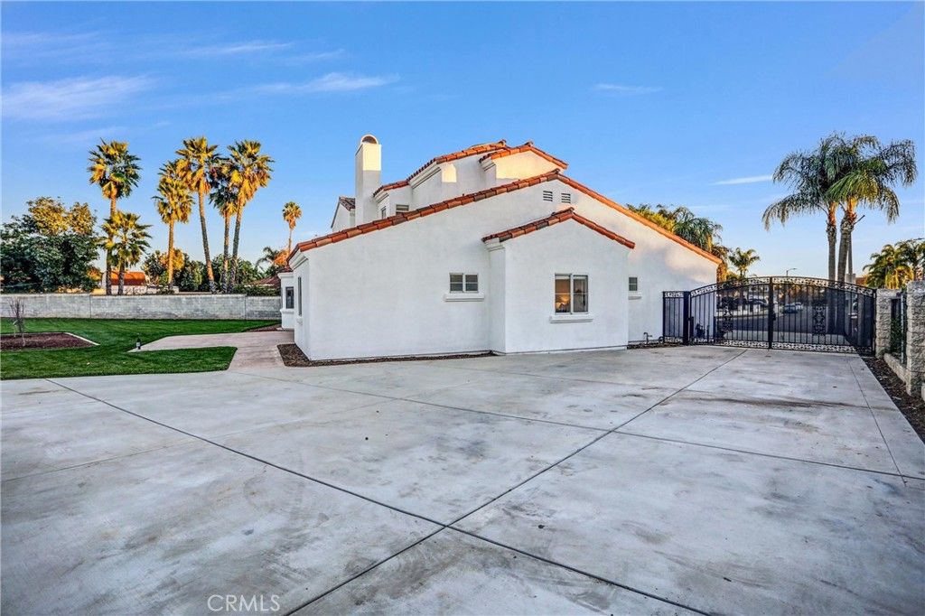 Image 44 of property listing at 1315 S Jasmine, Ontario, CA 91762