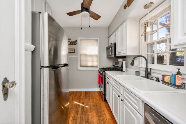 1712 34th Street, Des Moines, IA 50310