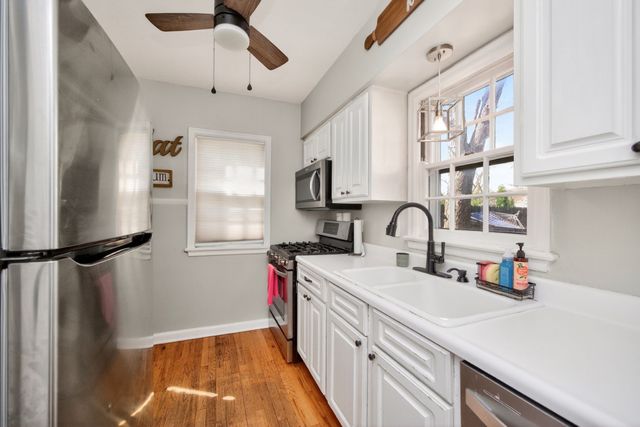 1712 34th Street, Des Moines, IA 50310