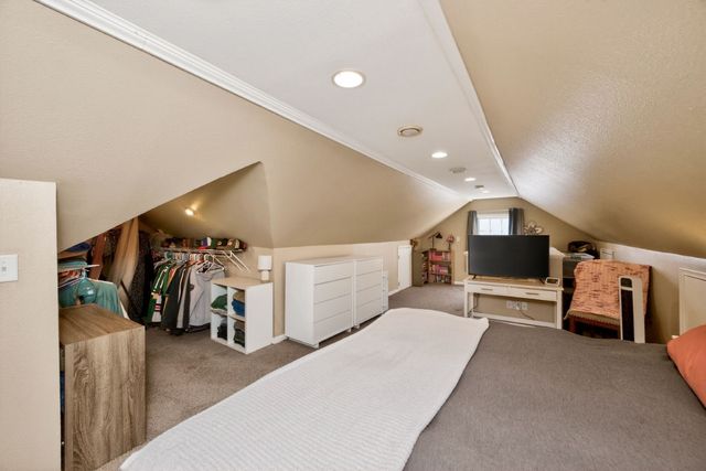 1712 34th Street, Des Moines, IA 50310