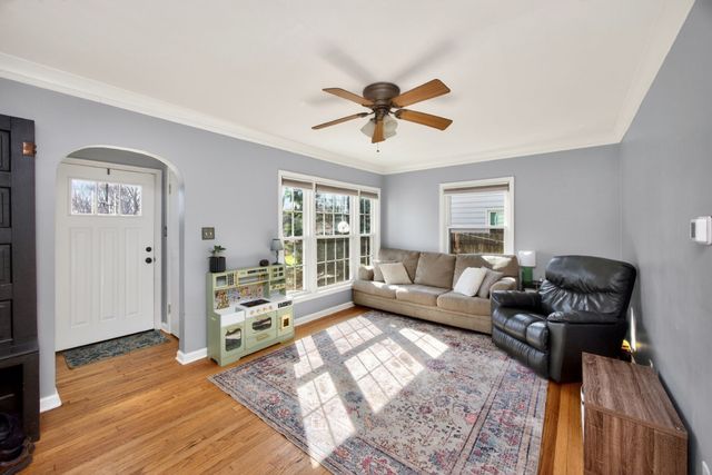 1712 34th Street, Des Moines, IA 50310