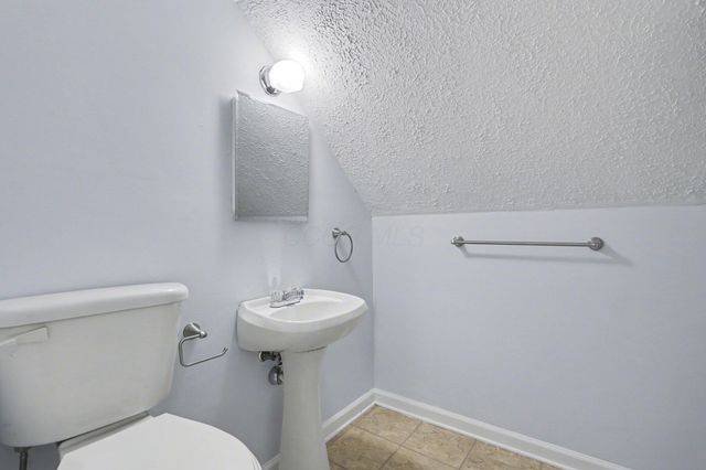 3001 Woodland Avenue, Columbus, OH 43224