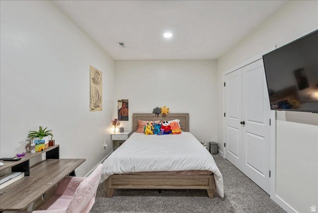 11708 S SILVER POND DR, South Jordan, UT 84009