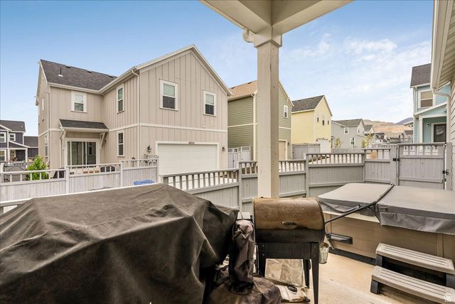 11708 S SILVER POND DR, South Jordan, UT 84009