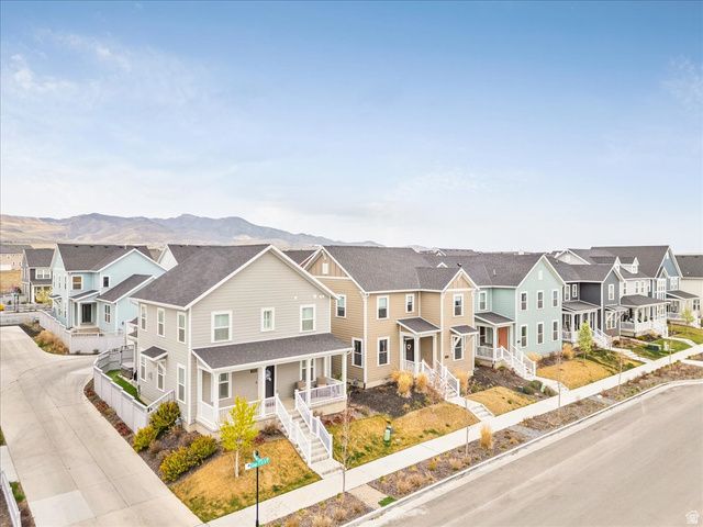 11708 S SILVER POND DR, South Jordan, UT 84009