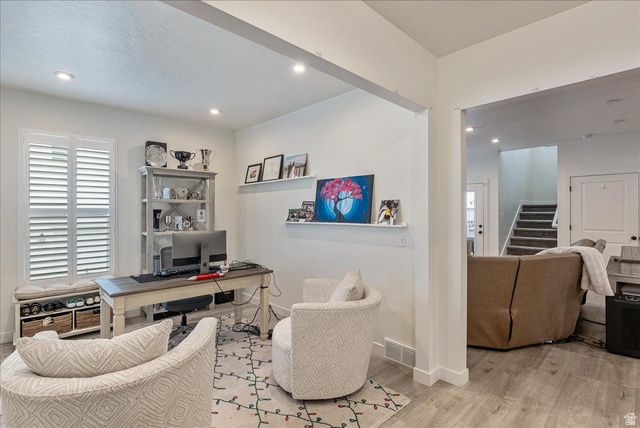 11708 S SILVER POND DR, South Jordan, UT 84009