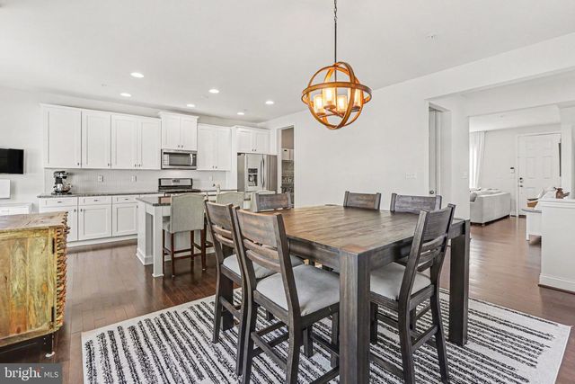 3256 LARK WAY, Mechanicsburg, PA 17055