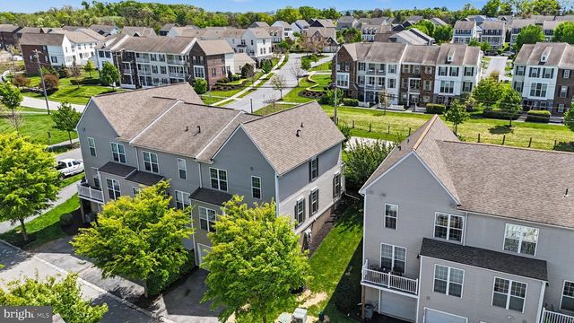 3256 LARK WAY, Mechanicsburg, PA 17055