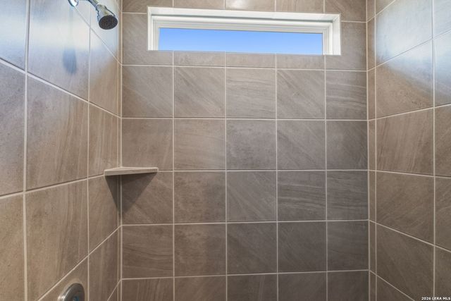 758 Whitman, New Braunfels, TX 78130