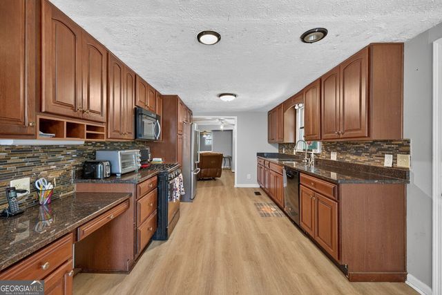 3076 Thompson Mill Road, Buford, GA 30519