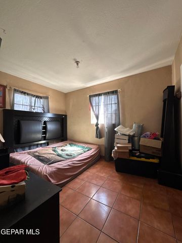 324 DOLAN Street, El Paso, TX 79905