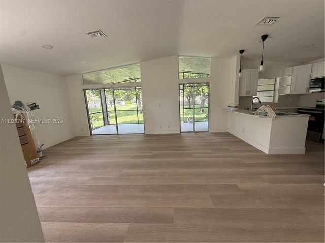 15749 NE Woodgate Ct A, Sunrise, FL 33326