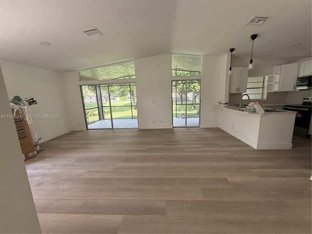 15749 NE Woodgate Ct A, Sunrise, FL 33326