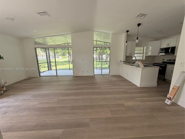 15749 NE Woodgate Ct A, Sunrise, FL 33326