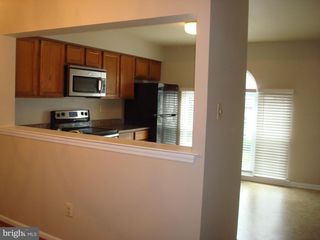 1704 STONEHAM DR, West Chester, PA 19382
