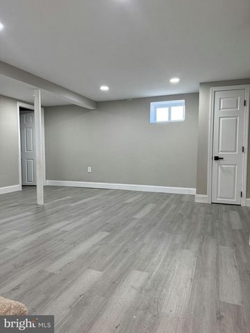 324 MERCER AVE, Bellmawr, NJ 08031