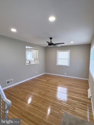 324 MERCER AVE, Bellmawr, NJ 08031