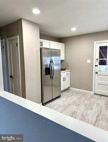 324 MERCER AVE, Bellmawr, NJ 08031