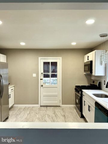 324 MERCER AVE, Bellmawr, NJ 08031