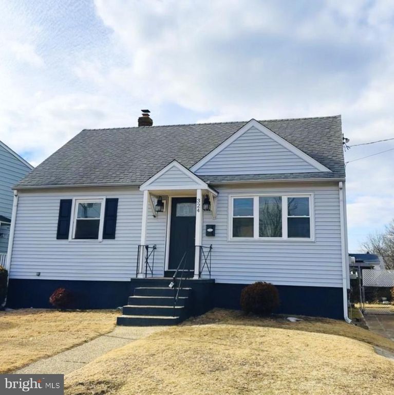 324 MERCER AVE, Bellmawr, NJ 08031